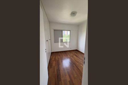 Quarto 1 de casa para alugar com 2 quartos, 78m² em Jardim Ester, São Paulo