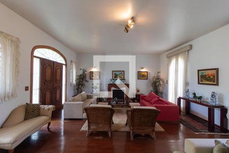 Sala de casa de condomínio para alugar com 5 quartos, 760m² em Parque Nova Campinas, Campinas