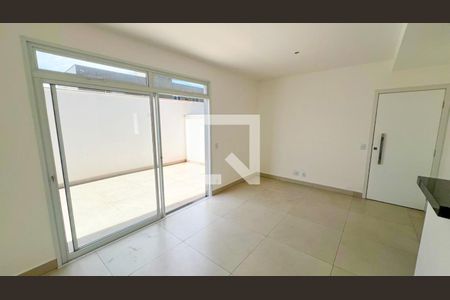 Apartamento à venda com 3 quartos, 157m² em Padre Eustáquio, Belo Horizonte