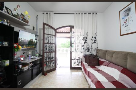 Casa à venda com 2 quartos, 125m² em Jardim das Palmas, São Paulo