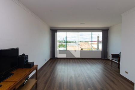 Sala de casa à venda com 6 quartos, 200m² em Cidade Líder, São Paulo