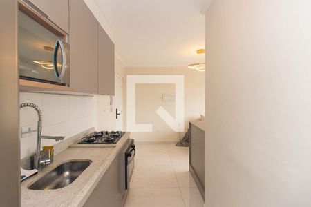 Cozinha de apartamento à venda com 2 quartos, 43m² em Vila Santa Terezinha (zona Norte), São Paulo