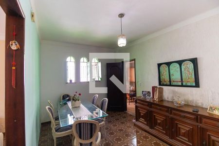Sala de casa à venda com 3 quartos, 124m² em Fátima, Niterói