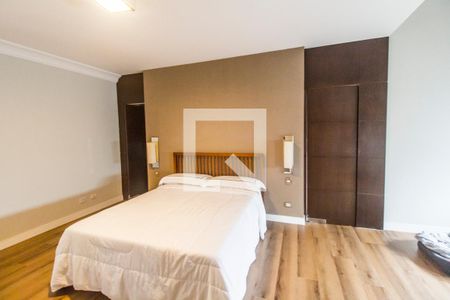 Suíte master de casa para alugar com 4 quartos, 460m² em Alphaville, Santana de Parnaíba