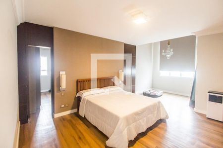 Suíte master de casa para alugar com 4 quartos, 460m² em Alphaville, Santana de Parnaíba
