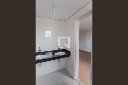 Banheiro da Suíte de apartamento à venda com 3 quartos, 207m² em Concórdia, Belo Horizonte