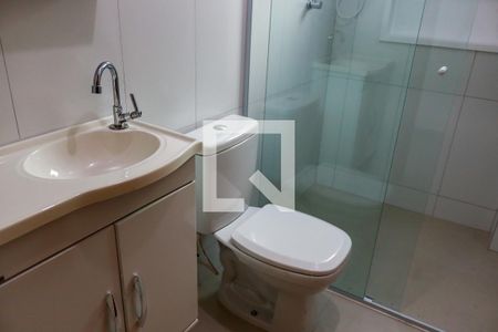 Banheiro de casa para alugar com 1 quarto, 70m² em Pestana, Osasco