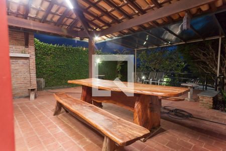 Casa de Condomínio à venda com 3 quartos, 342m² em Vile de Montagne, Nova Lima