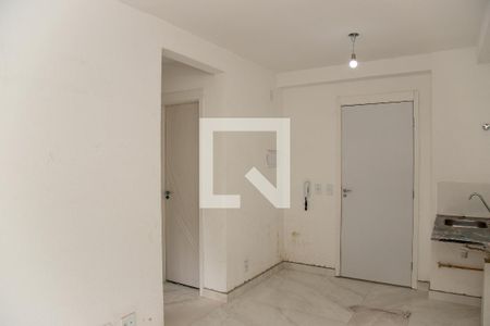 sala e cozinha de apartamento para alugar com 2 quartos, 37m² em Jardim São Luís, São Paulo