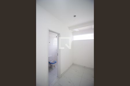 Closet da suíte de apartamento à venda com 4 quartos, 183m² em Cabral, Contagem