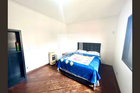 Quarto 1 de casa para alugar com 3 quartos, 270m² em Jardim Frizzo, Guarulhos