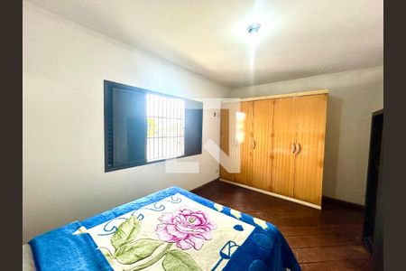 Quarto 1 de casa para alugar com 3 quartos, 270m² em Jardim Frizzo, Guarulhos