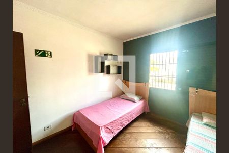 Quarto 2 de casa para alugar com 3 quartos, 270m² em Jardim Frizzo, Guarulhos