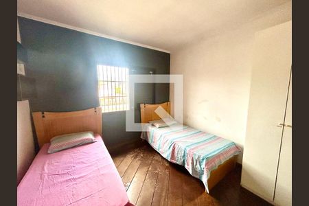 Quarto 2 de casa para alugar com 3 quartos, 270m² em Jardim Frizzo, Guarulhos
