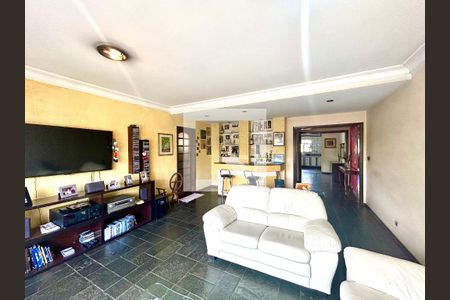 Sala de casa para alugar com 3 quartos, 270m² em Jardim Frizzo, Guarulhos