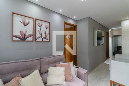 Sala de casa de condomínio à venda com 2 quartos, 43m² em Parada Xv de Novembro, São Paulo