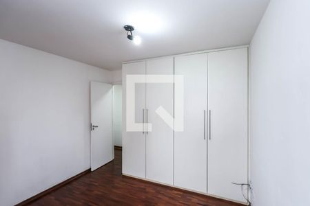 Quarto 1 de apartamento para alugar com 2 quartos, 61m² em Jardim Patente Novo, São Paulo