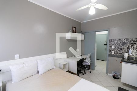 Sala/Quarto de kitnet/studio à venda com 1 quarto, 25m² em Centro Histórico, Porto Alegre
