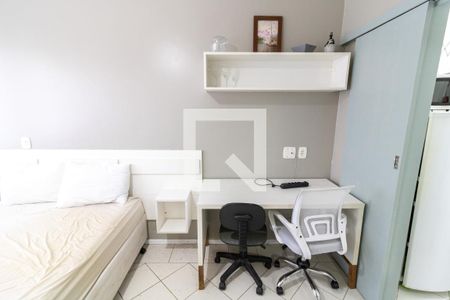 Sala/Quarto de kitnet/studio à venda com 1 quarto, 25m² em Centro Histórico, Porto Alegre