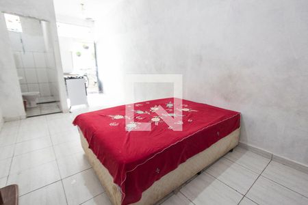 Sala e Quarto de kitnet/studio para alugar com 1 quarto, 24m² em Laranjeiras, Uberlândia