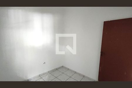 Quarto 1 de casa para alugar com 3 quartos, 100m² em Vila Santo Antonio, Ferraz de Vasconcelos