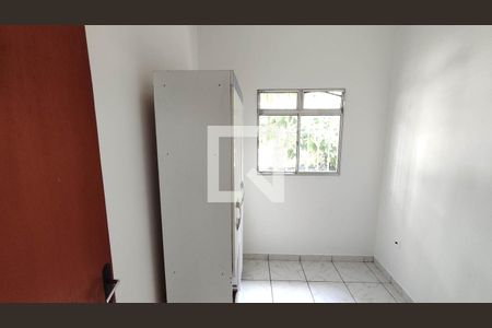 Quarto 2 de casa para alugar com 3 quartos, 100m² em Vila Santo Antonio, Ferraz de Vasconcelos