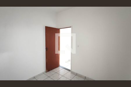 Quarto 1 de casa para alugar com 3 quartos, 100m² em Vila Santo Antonio, Ferraz de Vasconcelos