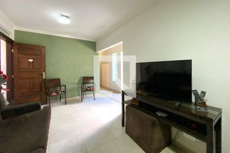 Sala de casa à venda com 6 quartos, 385m² em Concórdia, Belo Horizonte