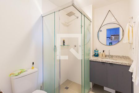 Banheiro de kitnet/studio à venda com 1 quarto, 24m² em Vila Cordeiro, São Paulo