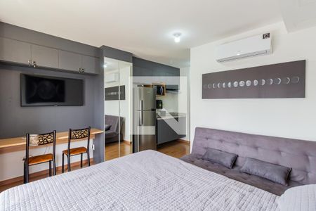 Sala/Quarto de kitnet/studio à venda com 1 quarto, 24m² em Vila Cordeiro, São Paulo