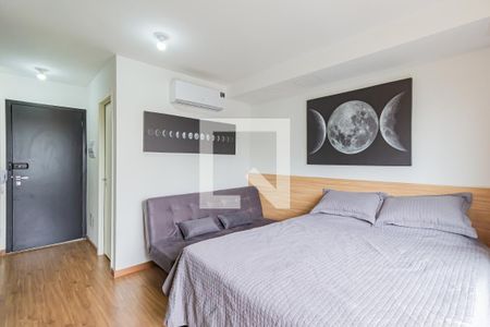 Sala/Quarto de kitnet/studio à venda com 1 quarto, 24m² em Vila Cordeiro, São Paulo