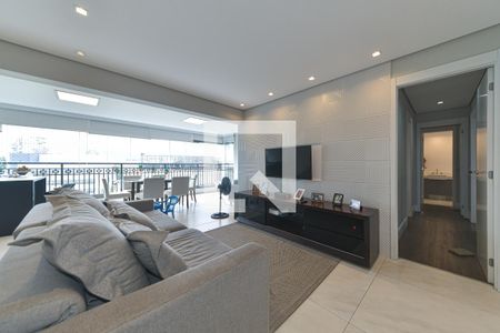 Sala de apartamento para alugar com 3 quartos, 137m² em Chácara Santo Antônio, São Paulo