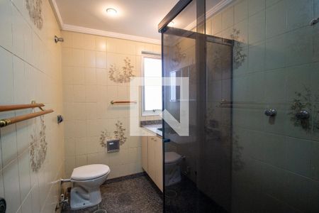 Banheiro da Suíte de apartamento para alugar com 3 quartos, 145m² em Centro, Sorocaba