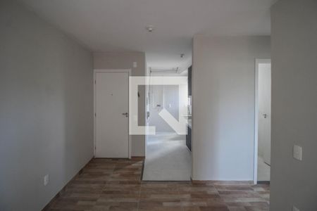 Sala de apartamento para alugar com 2 quartos, 45m² em Cerâmica, Nova Iguaçu