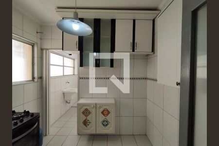 Cozinha - Armários de apartamento para alugar com 1 quarto, 76m² em Vila Gumercindo, São Paulo