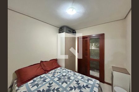 Quarto de casa à venda com 3 quartos, 120m² em Feitoria, São Leopoldo