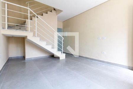 Sala de casa à venda com 2 quartos, 109m² em Vila Talarico, São Paulo