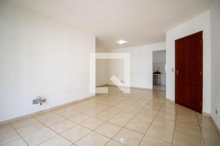 Sala de apartamento para alugar com 3 quartos, 110m² em Chácara Agrindus, Taboão da Serra