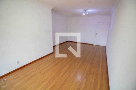 SALA de apartamento para alugar com 3 quartos, 120m² em Cambuí, Campinas