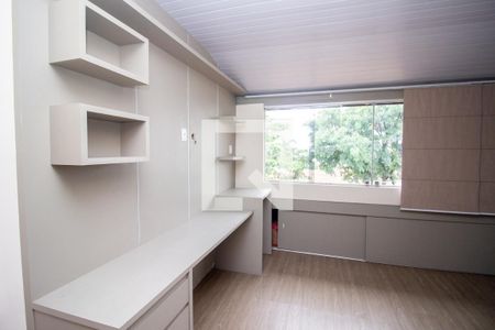Quarto Suíte de casa para alugar com 3 quartos, 150m² em Cabral, Contagem