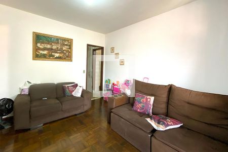 Sala de casa à venda com 4 quartos, 320m² em Paraíso, Belo Horizonte