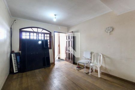 Sala de casa à venda com 3 quartos, 90m² em Cidade São Miguel, São Paulo