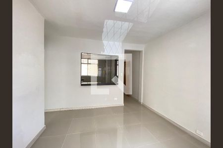 Apartamento à venda com 2 quartos, 45m² em Tomás Coelho, Rio de Janeiro