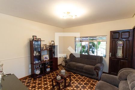 Sala de casa para alugar com 3 quartos, 300m² em Parque Vitoria, São Paulo