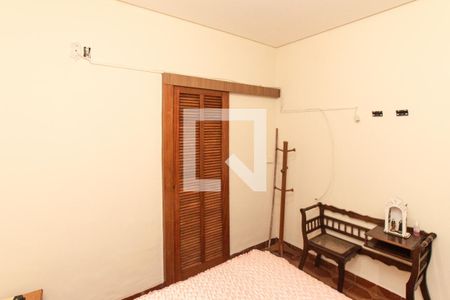 Suíte de casa para alugar com 3 quartos, 300m² em Parque Vitoria, São Paulo