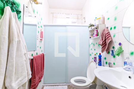 Banheiro de casa à venda com 2 quartos, 303m² em Del Castilho, Rio de Janeiro