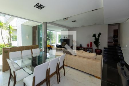 Sala de Jantar de casa de condomínio à venda com 3 quartos, 348m² em Vila do Ouro, Nova Lima