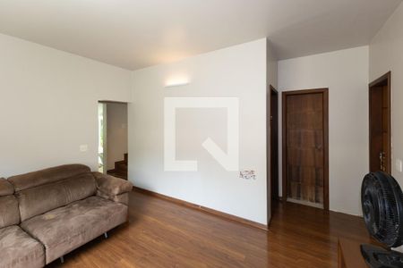 Sala de TV de casa de condomínio à venda com 3 quartos, 348m² em Vila do Ouro, Nova Lima