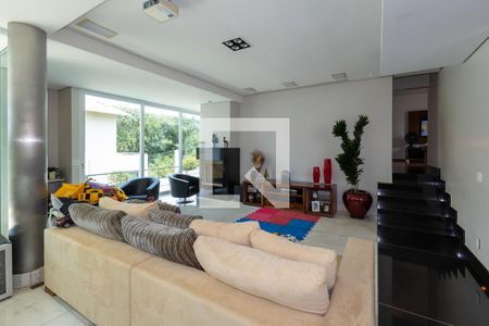 Sala com Lareira de casa de condomínio à venda com 3 quartos, 348m² em Vila do Ouro, Nova Lima