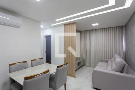 Sala de apartamento para alugar com 2 quartos, 69m² em Cabral, Contagem